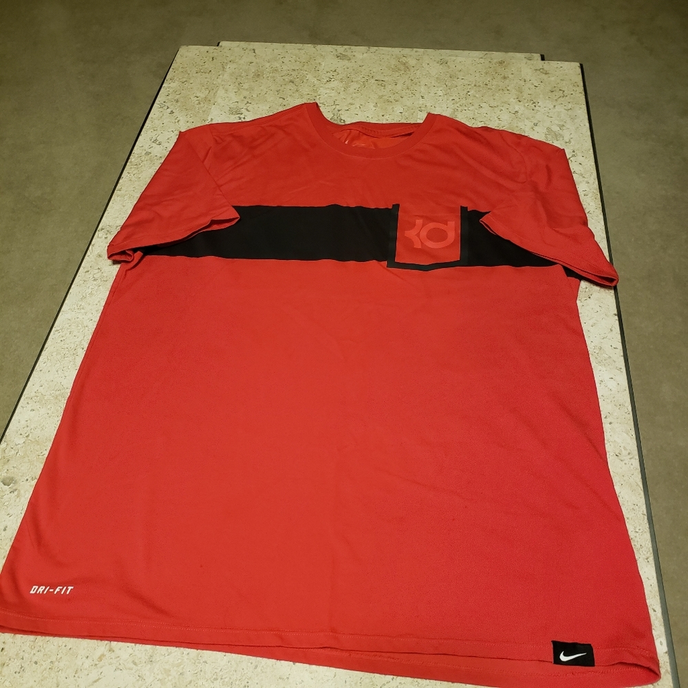 Nike drifit men's shirt